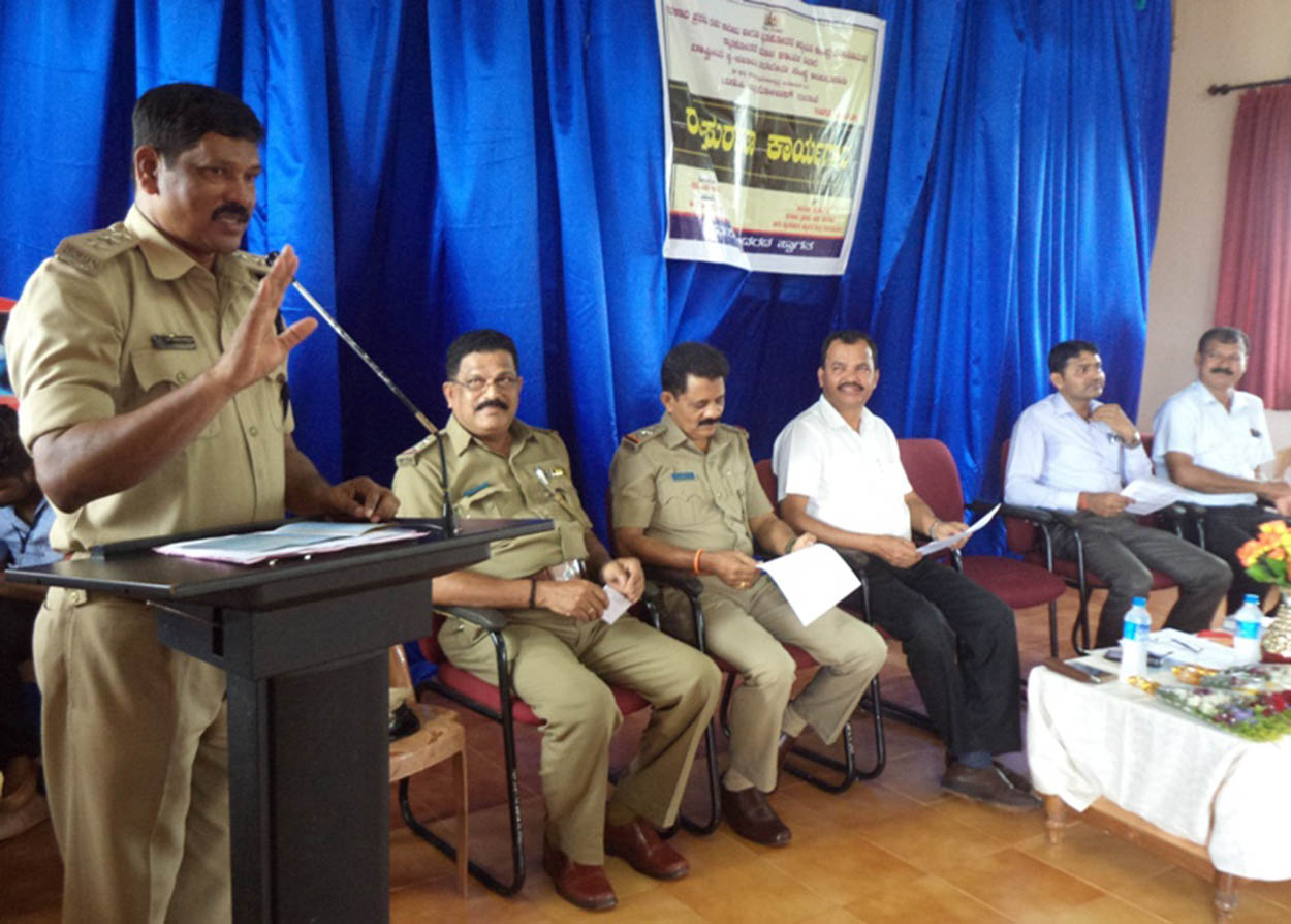 ತೆಂಕನಿಡಿಯೂರು ಕಾಲೇಜಿನಲ್ಲಿ ರಸ್ತೆ ಸುರಕ್ಷತಾ ಕಾರ್ಯಗಾರ